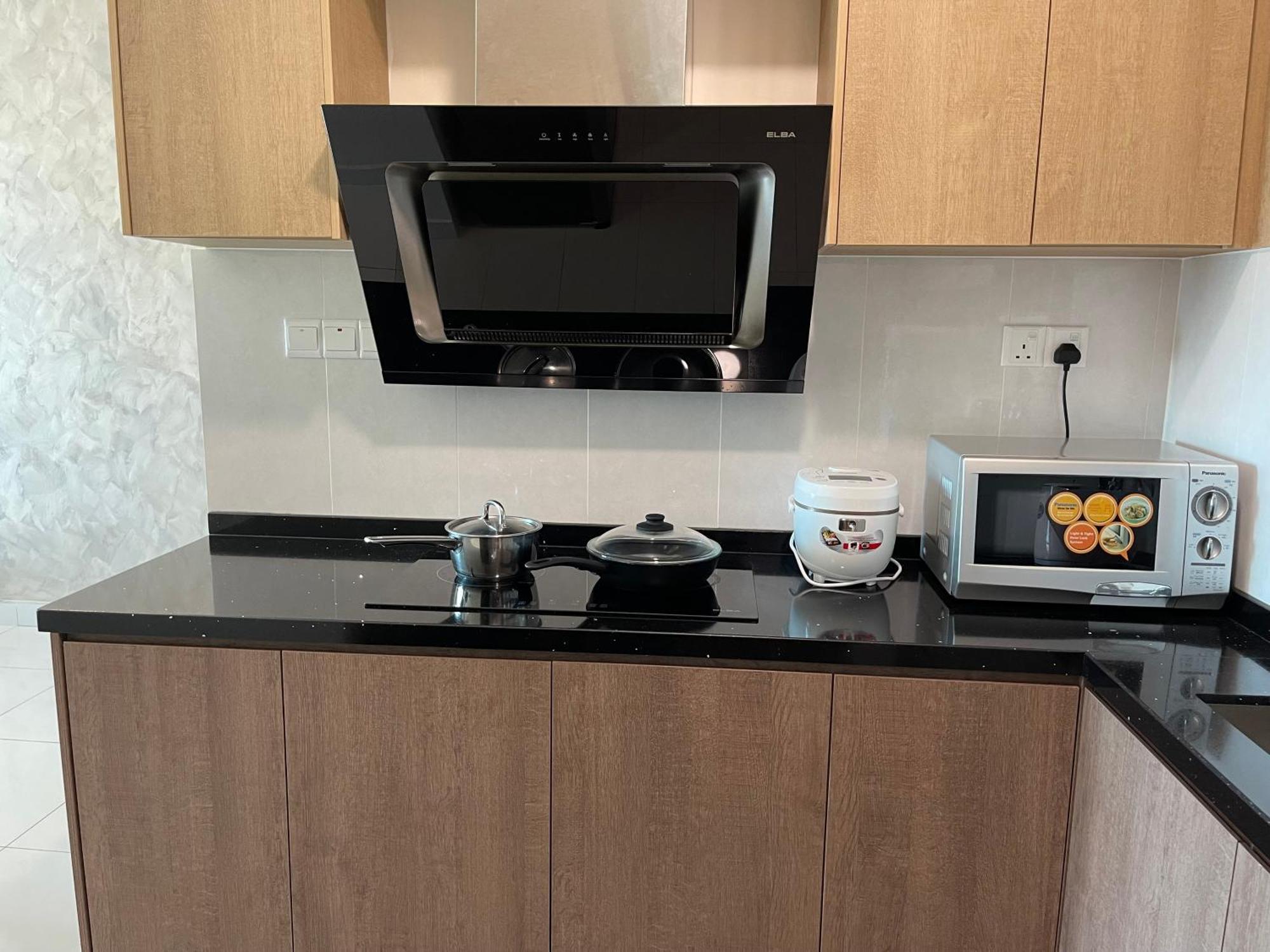 Apartment Greenfield A Sunway Subang 10 Pax 3r2b With Internet