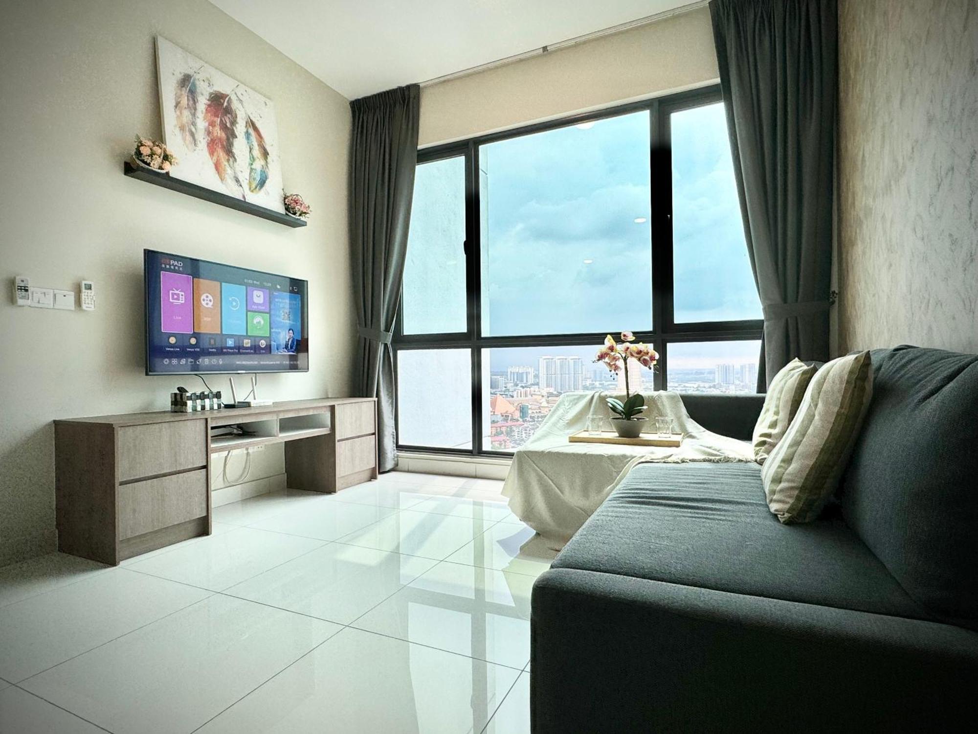 Greenfield A Sunway Subang 10 Pax 3r2b With Internet *