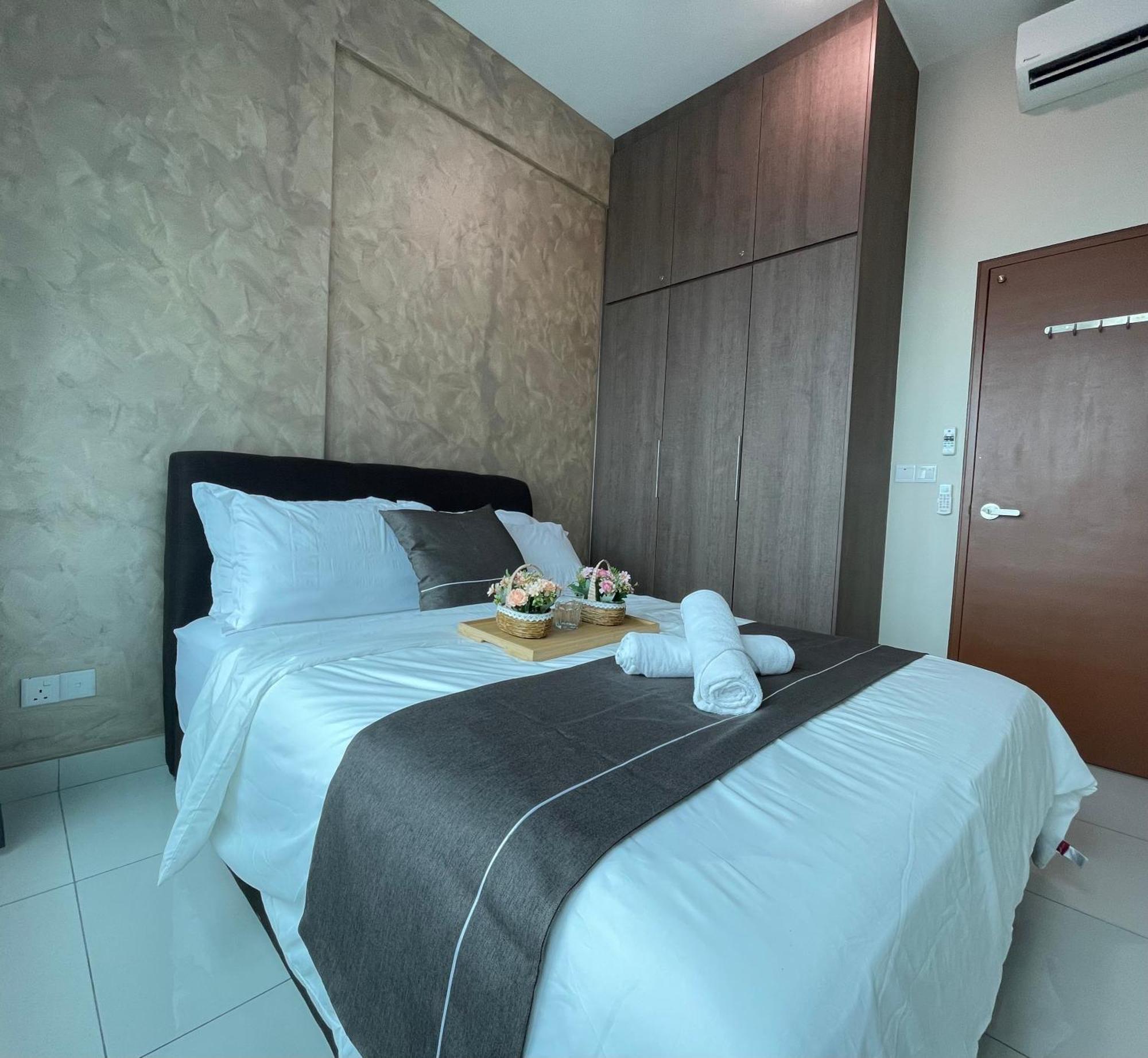 Apartment Greenfield A Sunway Subang 10 Pax 3r2b With Internet *