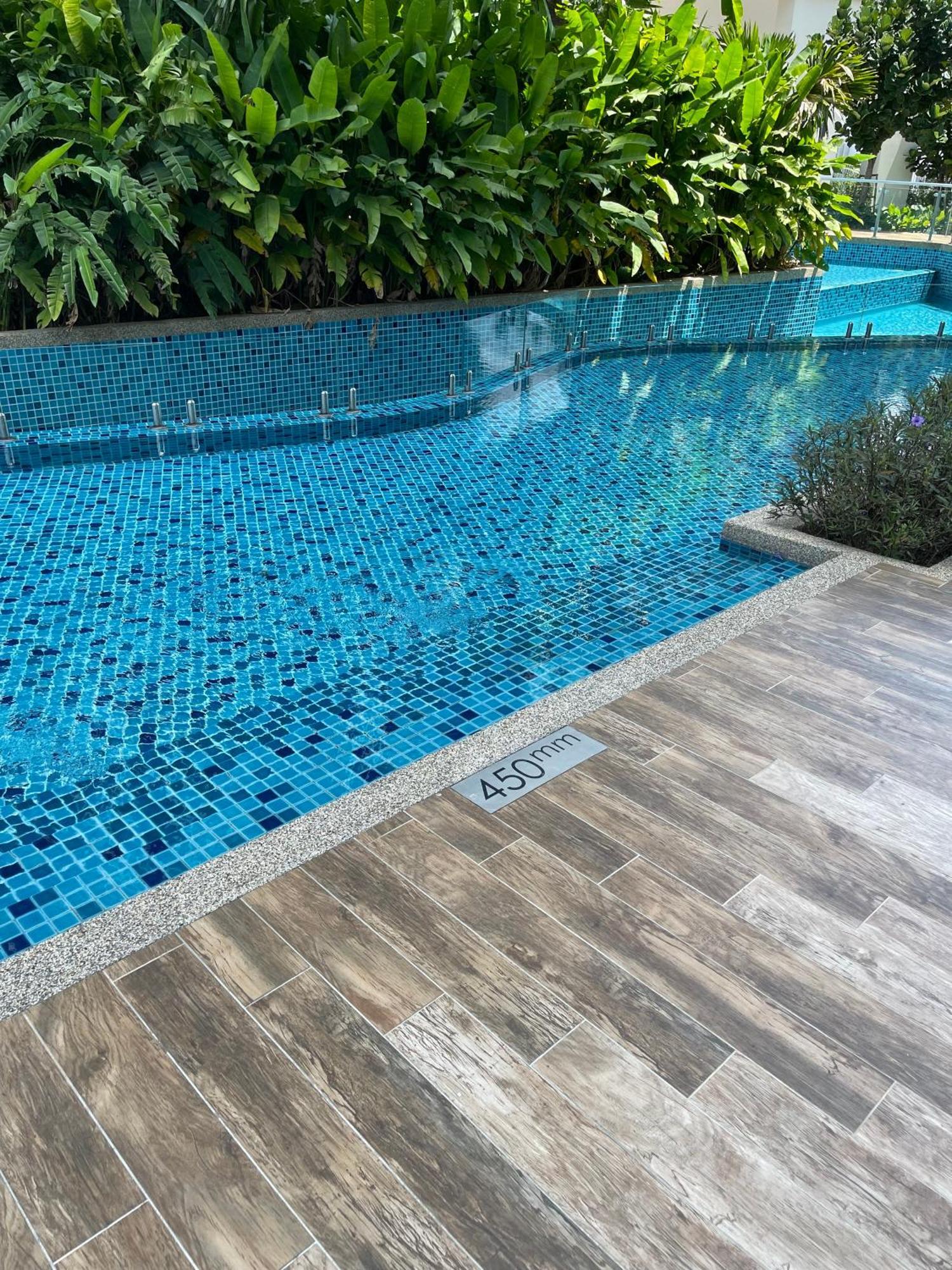 Greenfield A Sunway Subang 10 Pax 3r2b With Internet